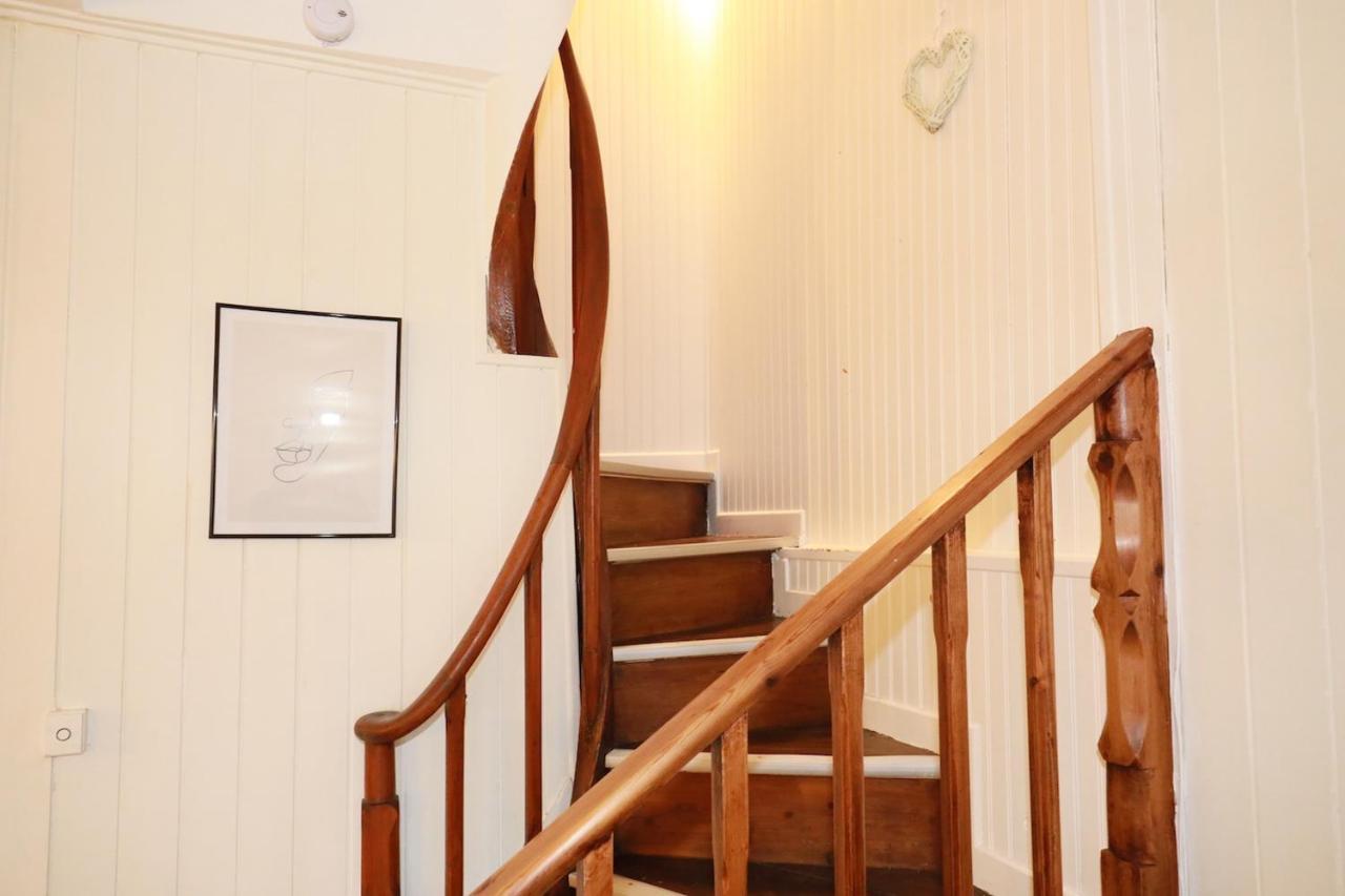Charmante Maison De Pecheur A Trouville エクステリア 写真